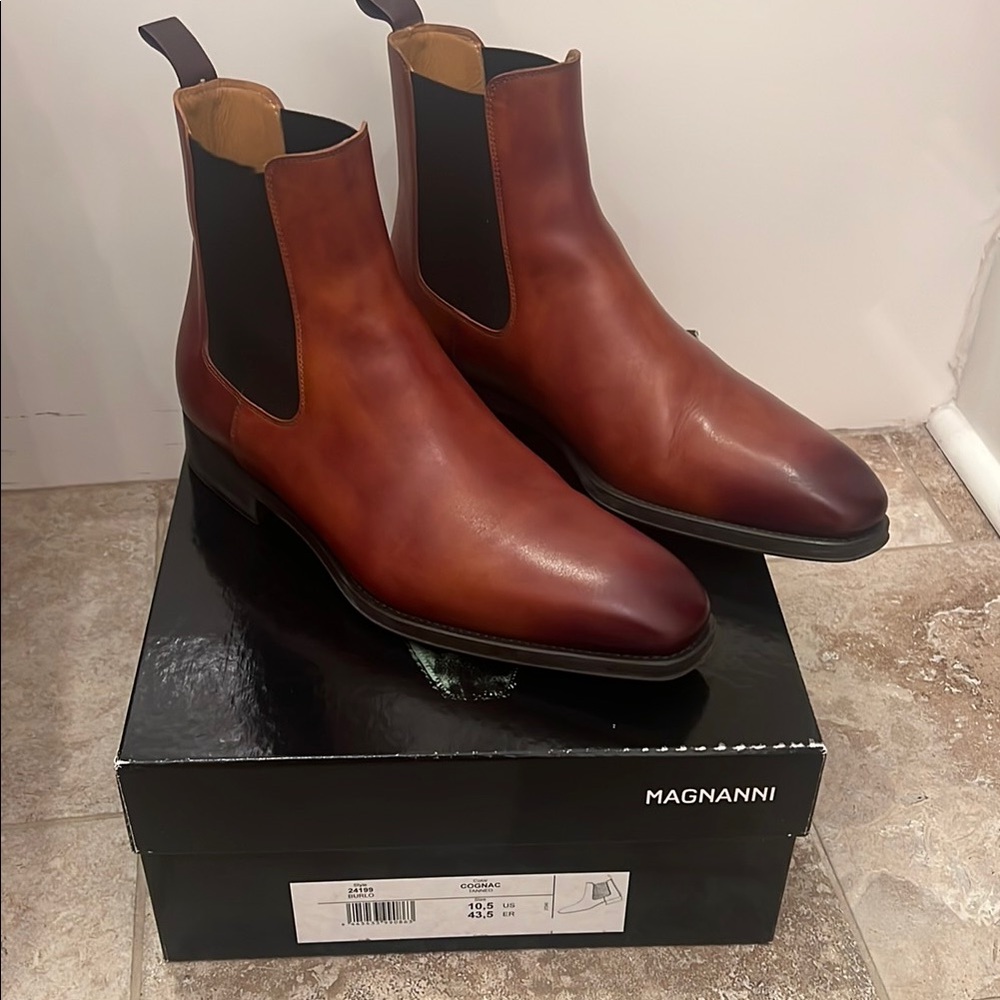Magnanni Brown Leather Chelsea Boots with Goodyear Welt